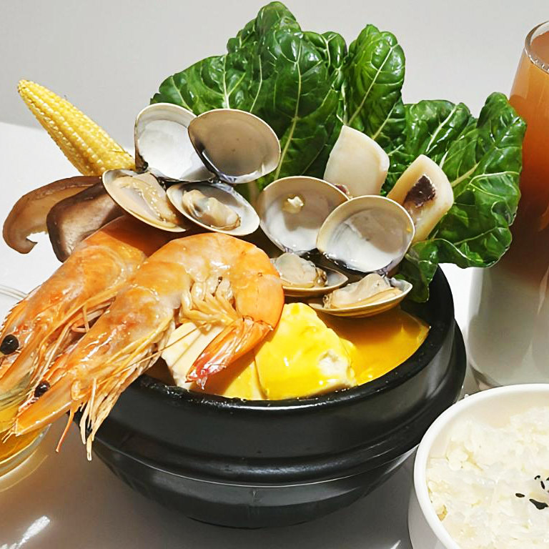 昆布海鮮燒鍋煲（超值套餐）